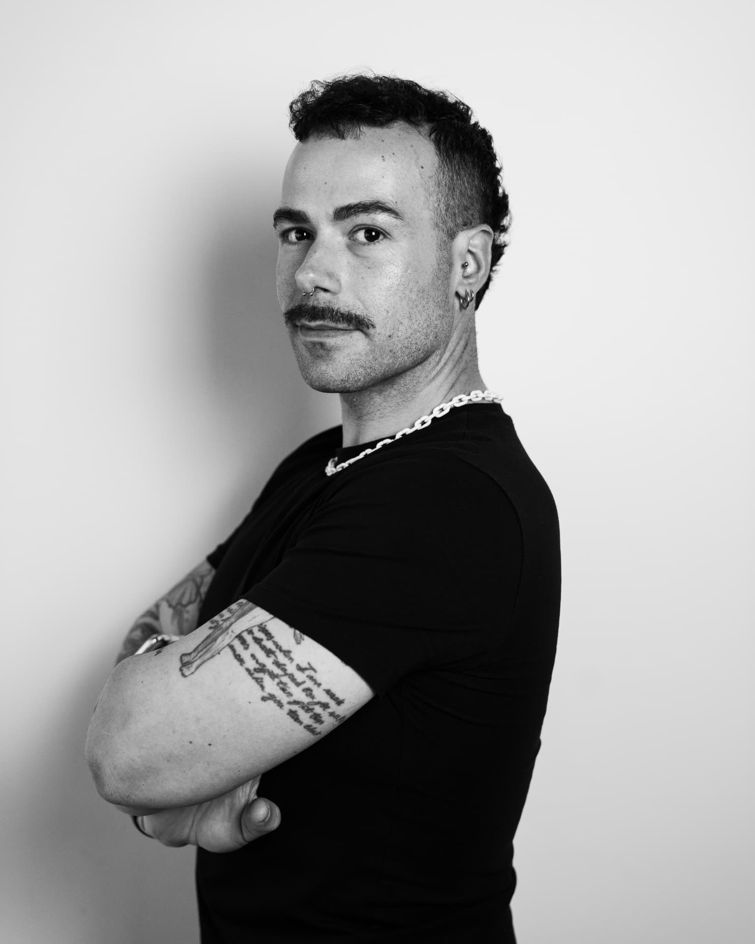 Denis Cassani — Social Media